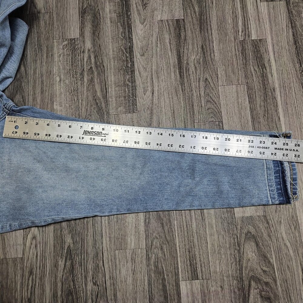 Old Navy Jeans Womens 4 Light Wash Mid Rise Boyfriend Distressed Hem Denim - Picture 8 of 10